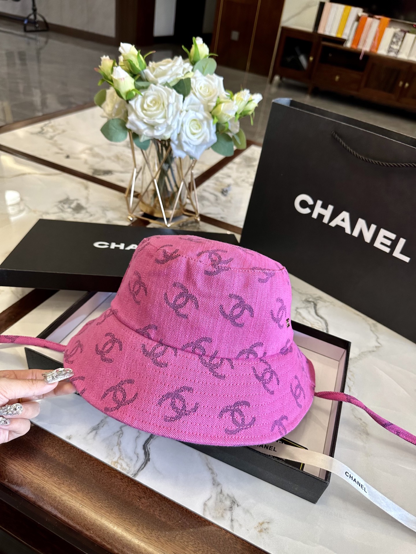 chanel hat model 52
